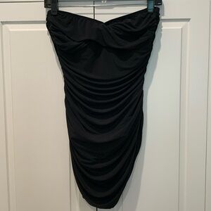 Norma Kamala Walter Mio Black strapless swimsuit, size L. NWT.
